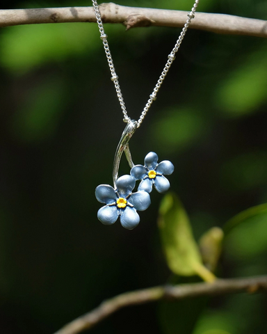 Forget Me Not Double Flower Pendant Necklace