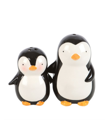 Hugging Penguins Salt And Pepper Shakers Set