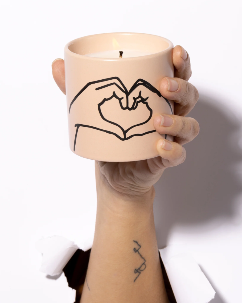 Vanilla & Tobacco Heart Hands 5.75oz Candle