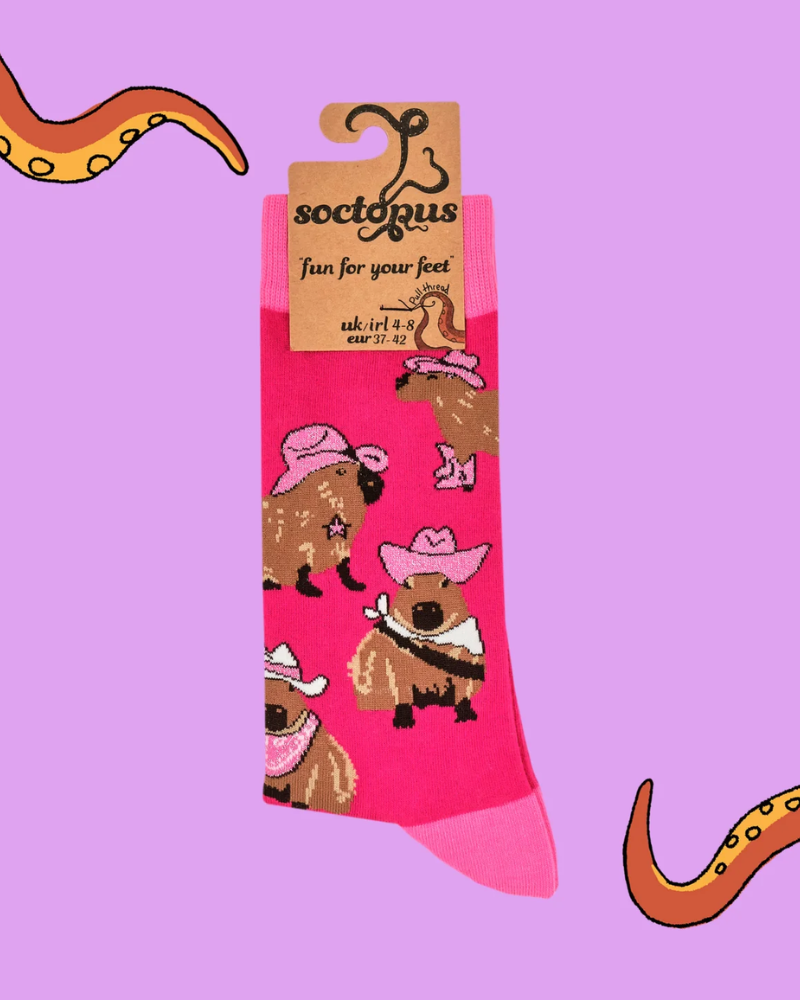 Cowgirl Capybara Ladies Crew Socks