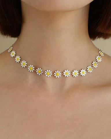 Little Daisy Chain Necklace